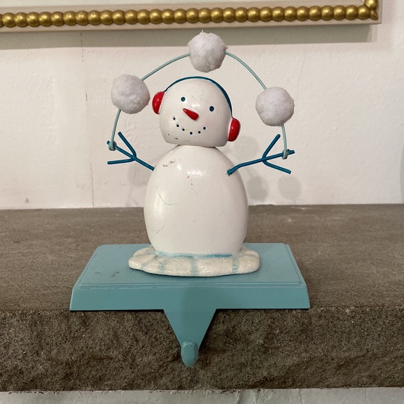Holiday Snowman Stocking Holder 🎄✨⛄️💖🎄 - Picture 2 of 8